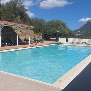 Hotel Valle Del Cedrino **